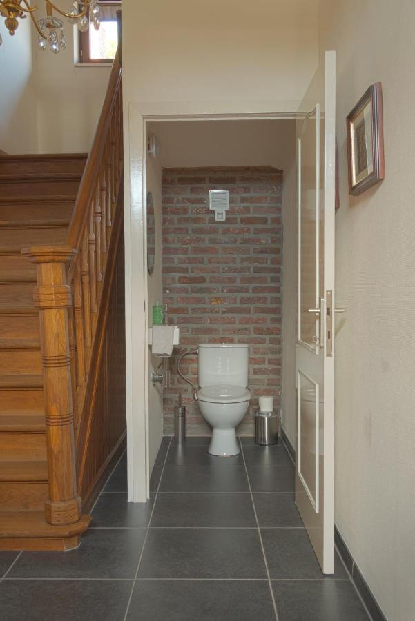 Vakantiewoning Het Oude Laer Bilzen Buitenkant foto