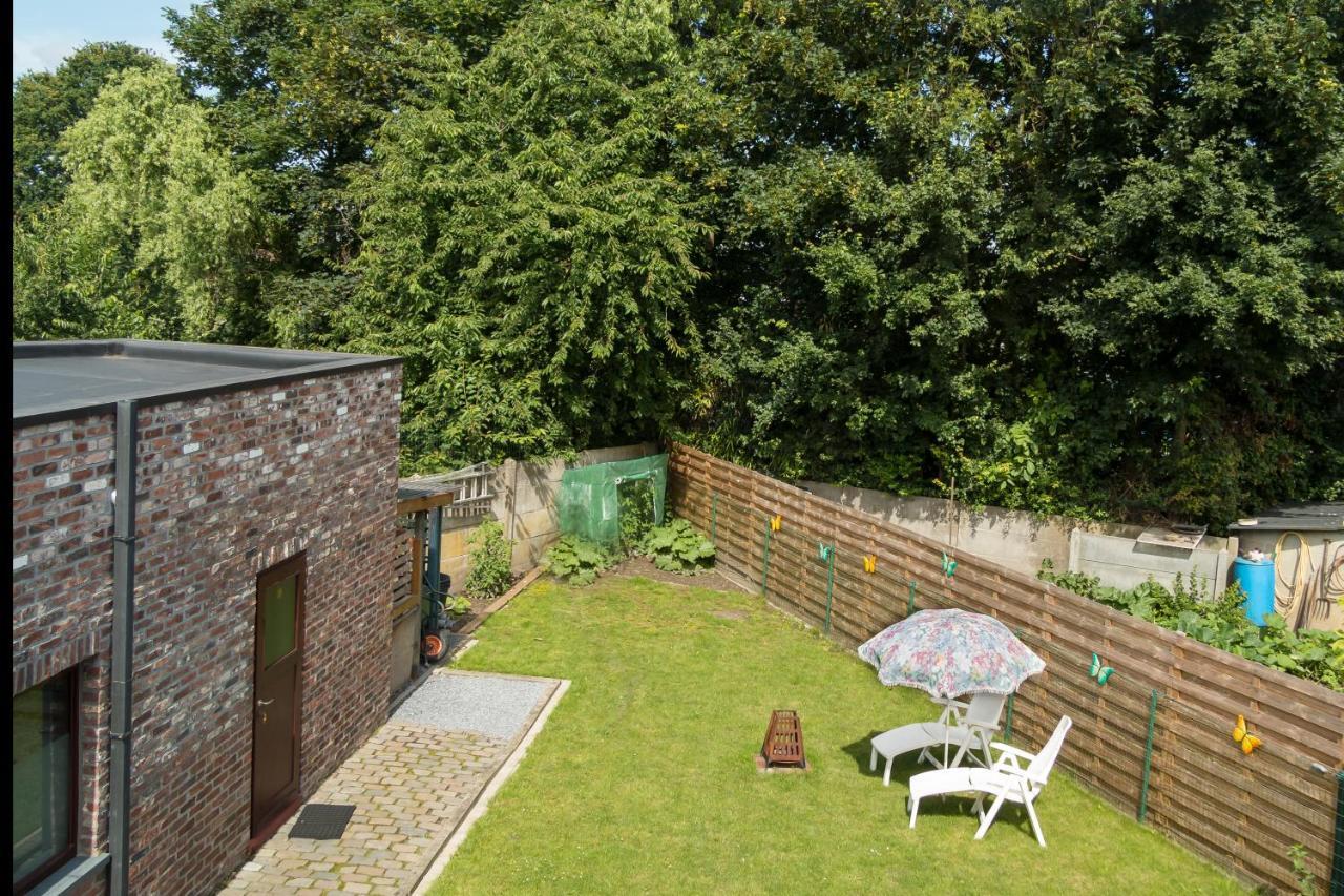 Vakantiewoning Het Oude Laer Bilzen Buitenkant foto