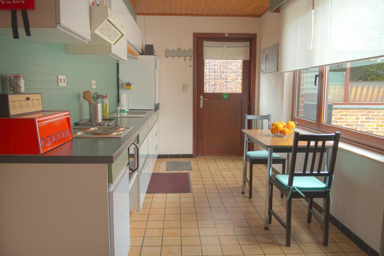 Vakantiewoning Het Oude Laer Bilzen Buitenkant foto