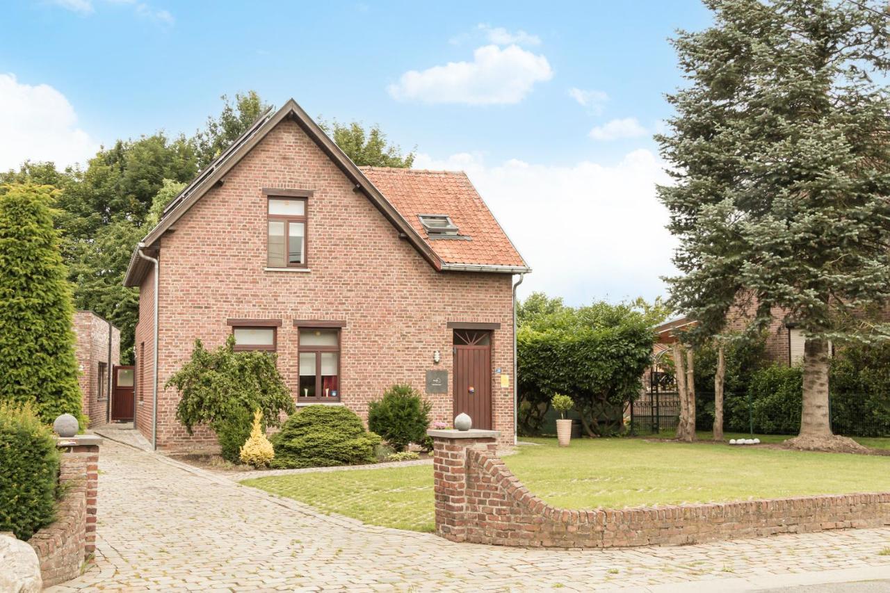 Vakantiewoning Het Oude Laer Bilzen Buitenkant foto